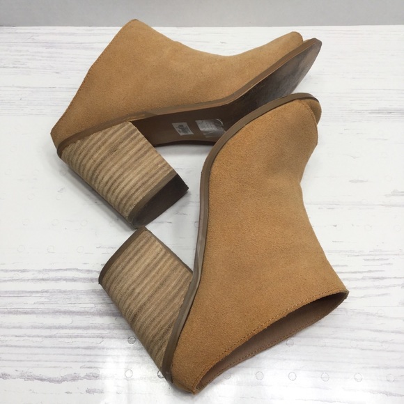 **SOLD**TORRID | EUC Tan 100% Suede Open Toe Mules - Picture 5 of 8